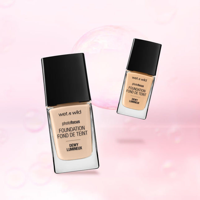 Wild Dewy Liquid Foundation – Soft Beige, Photo Focus Makeup