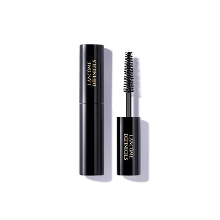 High Definition Mascara – Lengthens, Defines & Natural-Looking Lashes