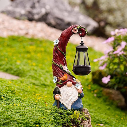Solar Gnome Garden Decor – Outdoor Yard Statue with Lantern Light