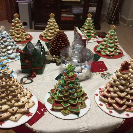 10 Pcs Christmas Gingerbread Star Cutters – 3D Fondant Biscuit Pastry Mold Set