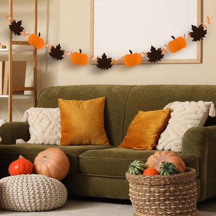 8.2ft Rustic Fall Garland – Felt Pumpkins, Maple Leaves & Wood Beads for Home Decor