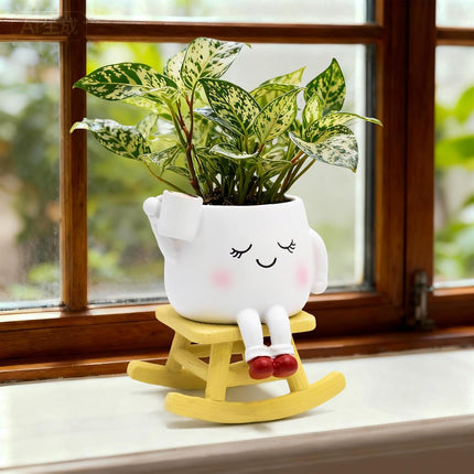 Smiley Face Rocking Chair Planter – Cute Resin Pot with Drainage for Succulents