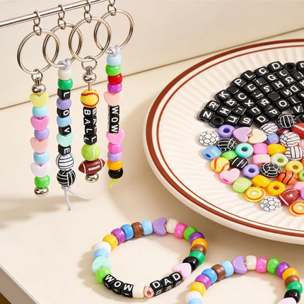 675Pcs DIY Keychain Making Kit, Letter & Heart Beads, Beaded Charms & Accessories