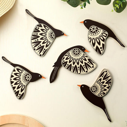 5 Pcs Wooden Bird Wall Art Black Flying Birds Rustic Home Decor Set