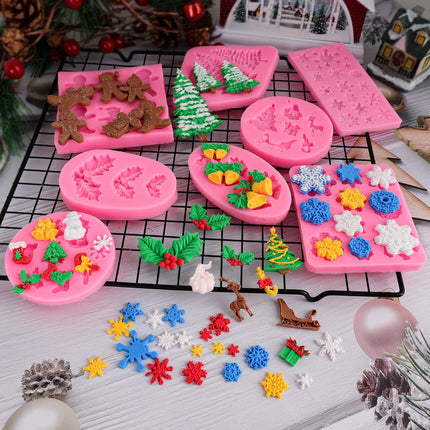 8PCS Christmas Silicone Molds – Snowflake, Tree, Reindeer & Holly Decor
