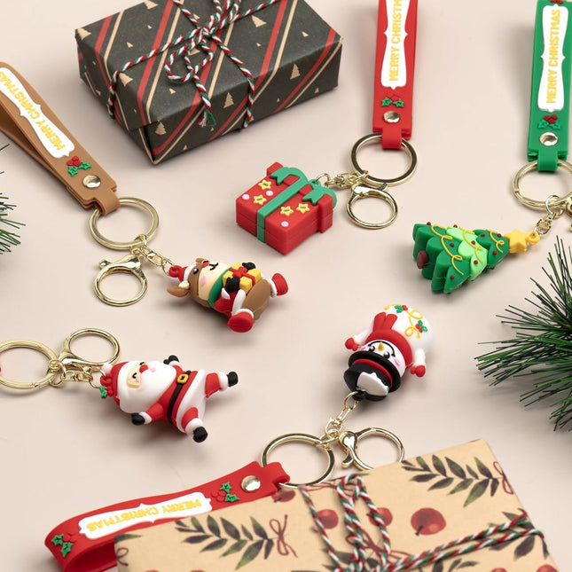 5PCS Christmas Keychain Set – 3D Santa, Tree, Reindeer & Snowman Charms