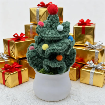 Mini Crochet Christmas Tree – Eco-Friendly Knit Tabletop Holiday Decoration