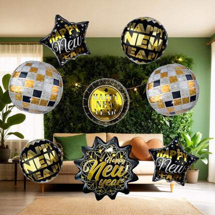 10-Piece Happy New Year 2026 Balloons – Black & Gold Party Supplies