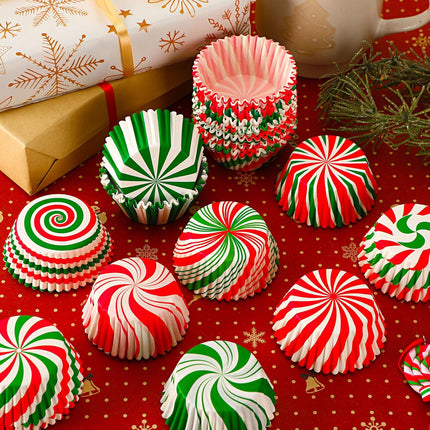450-Piece Christmas Cupcake Liners Xmas Candy Pattern Baking Cups & Muffin Wrappers