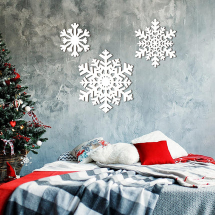 3-Piece Snowflake Wooden Sign Decorations – Christmas Snowflake Shape Signs for Wall Decor