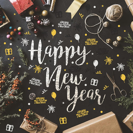 200-Piece New Year Table Confetti – Metallic Gold, Black & Silver Scatter