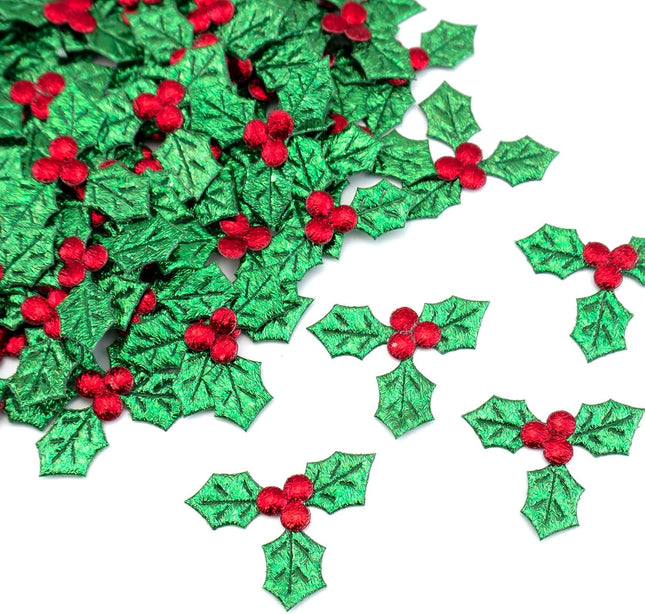 100pcs Mini Triple Leaf Holly Berries – Artificial Holly Leaves for Christmas Decor