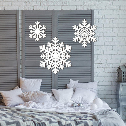 3-Piece Snowflake Wooden Sign Decorations – Christmas Snowflake Shape Signs for Wall Decor
