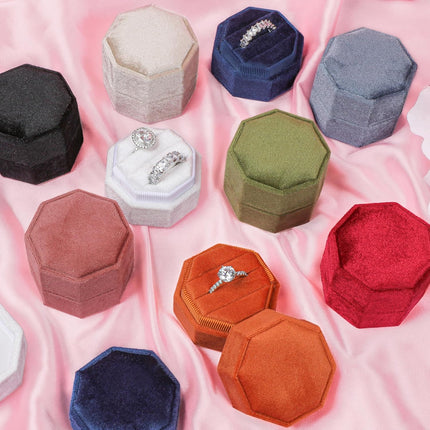 Velvet Jewelry Ring Box – Triple Slots, Engagement & Wedding, Champagne