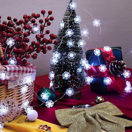 Christmas Snowflake Lights – 12.8ft 40 LED Battery Operated Decor