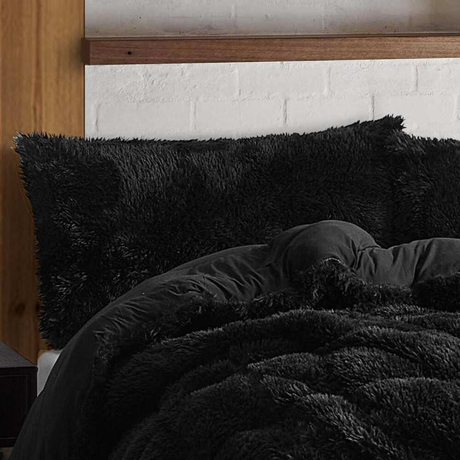Alaskan Winters Machine Washable Plush Pillow Sham Black Standard Size Soft Bedding