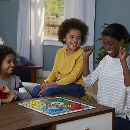 Sorry! Board Game for Kids 6+, Classic Hasbro Family Game with 4 Pawns