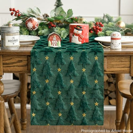 Elegant 13x72" Green Faux Fur Christmas Table Runner – Artoid Mode Holiday Decor