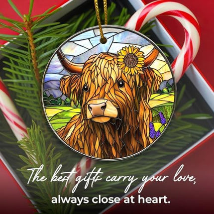 2025 Highland Cow Ornament – Glossy Ceramic Christmas Gift for Men and Women