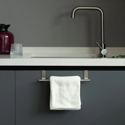 Chrome Over the Door Extendable Towel Holder Rack Kitchen Bathroom Organizer