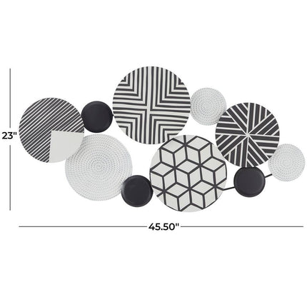 Decorative Black Metal Wall Plate Art with Detailed Pattern Design