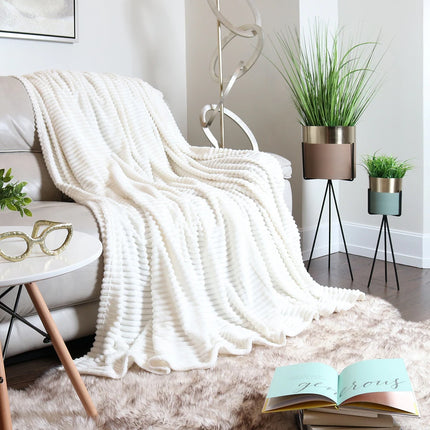 Cut Plush Fleece Throw Blanket – Lightweight, Super Soft, Luxury Bed Blanket