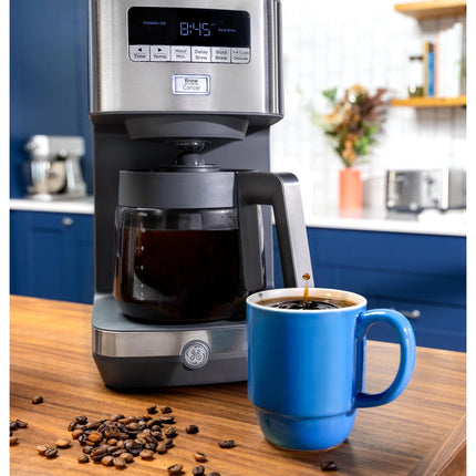 12 Cup Drip Coffee Maker with Adjustable Keep Warm Plate and Timer