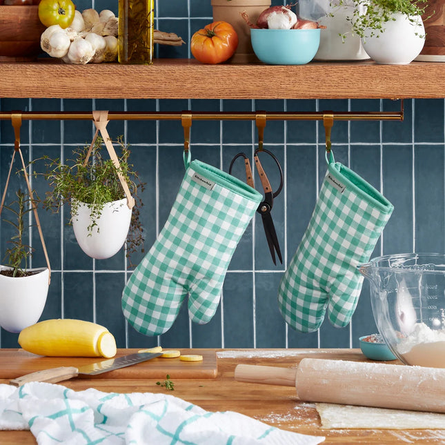 2 Pack Gingham Oven Mitts 7x13 Heat Resistant Cooking Baking Gloves