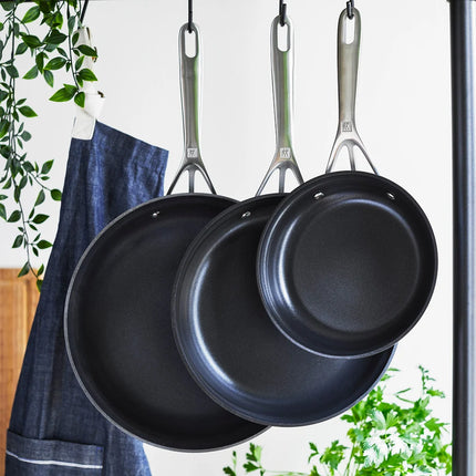 Motion Hard Anodized Aluminum Nonstick Fry Pan – Durable Cookware